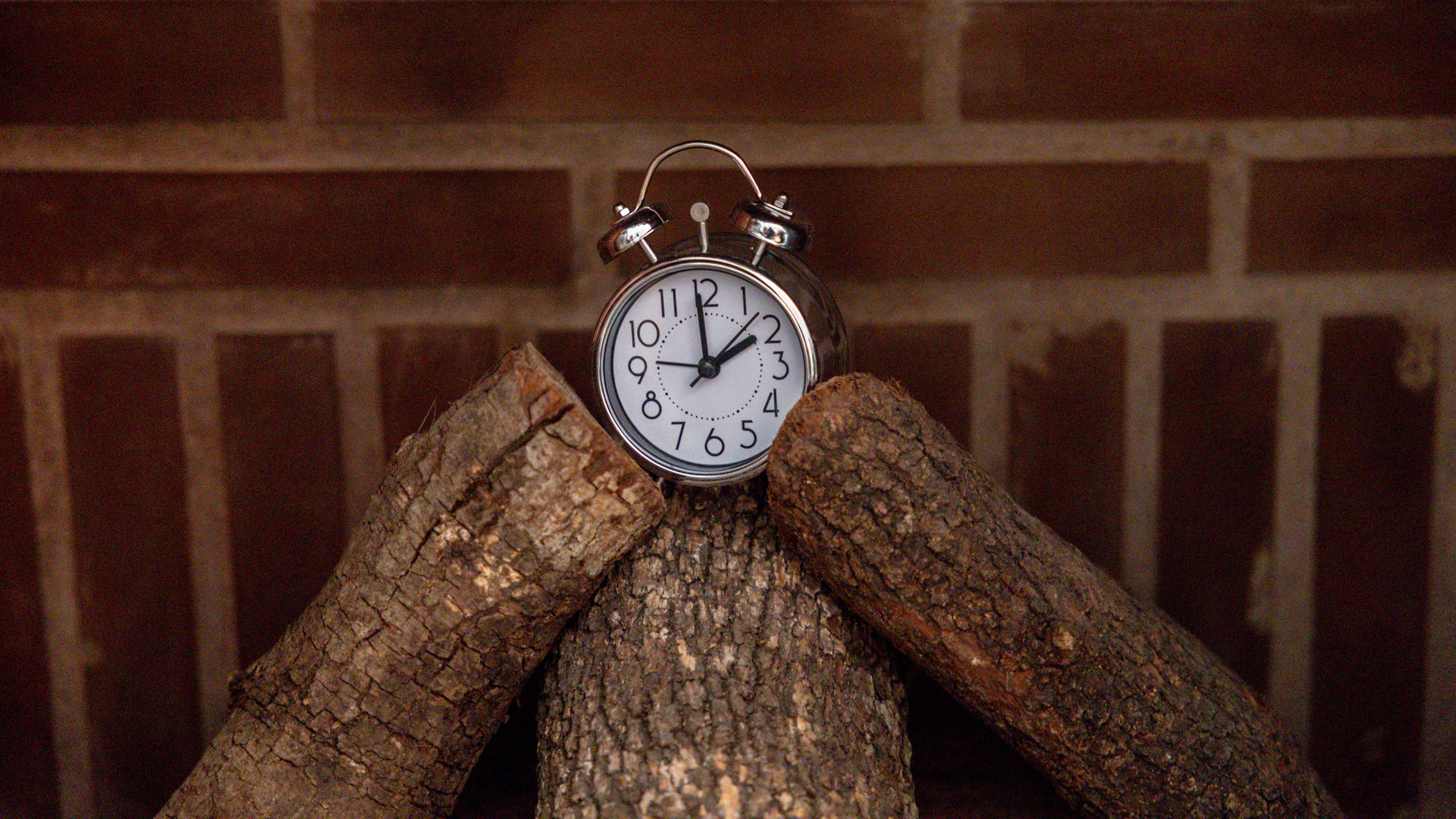 The time changes this weekend: Why we still have to 'fall back' — Oakdale Community news